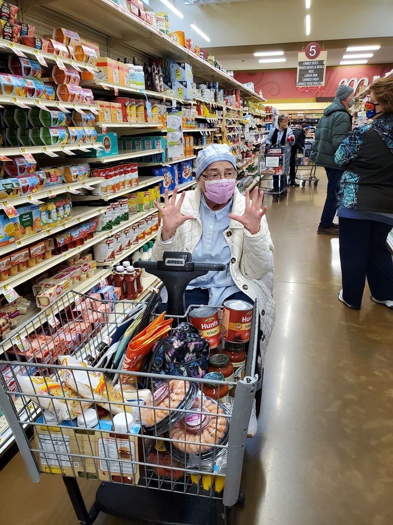 December 2020, mom's last trip to a grocery store