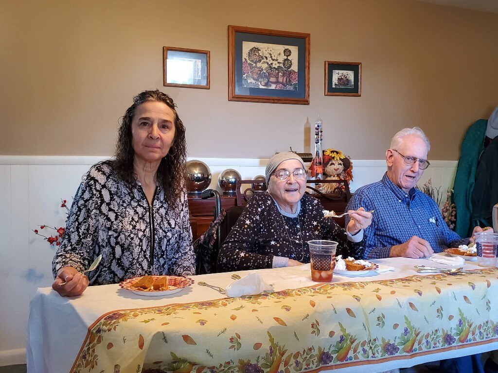 Thanksgiving 2020, Jul, mom, Verne